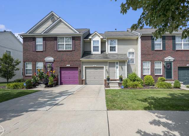 Property at 233 Tucker St, Pontiac, MI 48341, 2 beds, 2.5 baths