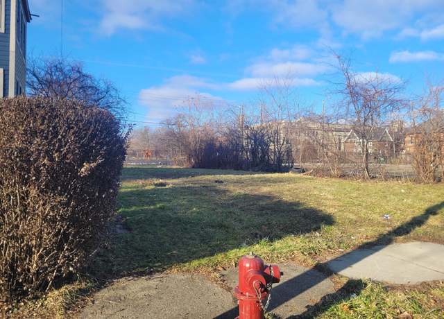 Property at 90 Blaine St, Detroit, MI 48202, 2.5 baths
