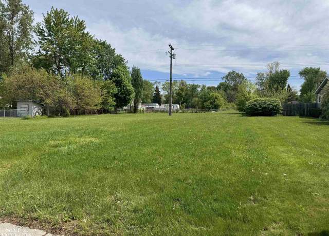 Property at 1819 & 1825 Kern St, Port Huron, MI 48060