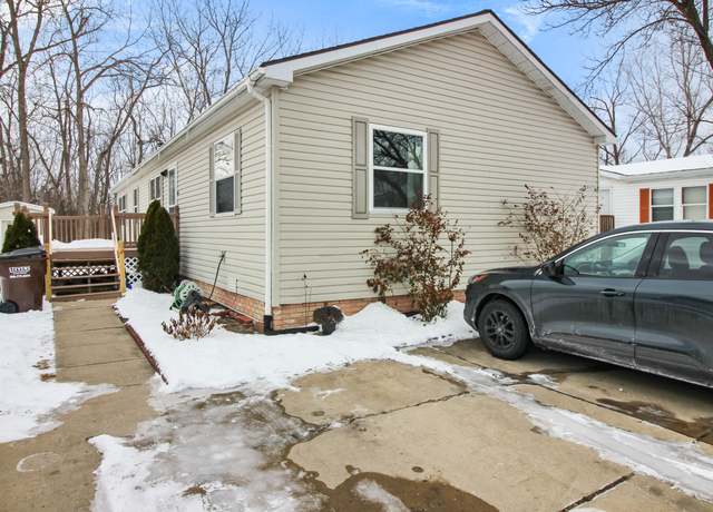 Property at 9075 Water Ridge Dr, Newport, MI 48166, 3 beds, 2 baths