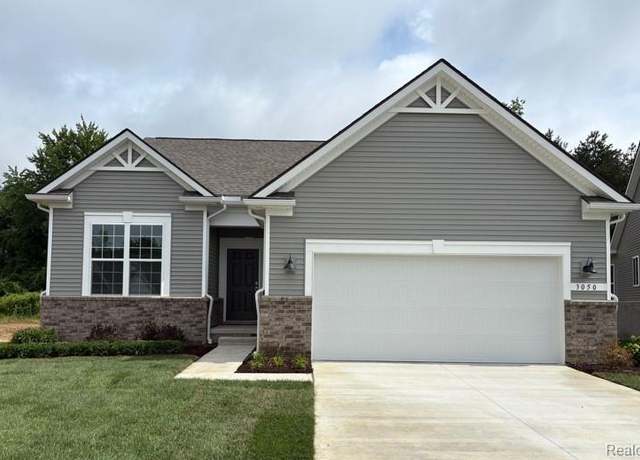 Property at 3042 Sheffield Cir, Clarkston, MI 48346, 2 beds, 2 baths