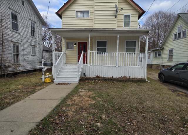 Property at 608 N Hickory St, Owosso, MI 48867, 4 beds, 2 baths