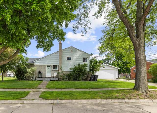 Property at 8912 Hubbard St, Livonia, MI 48150, 4 beds, 1.5 baths