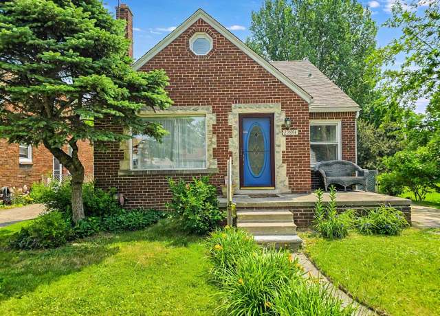 Property at 22844 Oakwood Ave, Eastpointe, MI 48021, 3 beds, 1 bath
