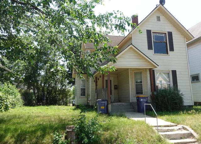 Property at 30 La Belle St SW, Grand Rapids, MI 49507, 4 beds, 2 baths