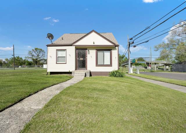 Property at 19377 Fenmore St, Detroit, MI 48235, 3 beds, 1 bath