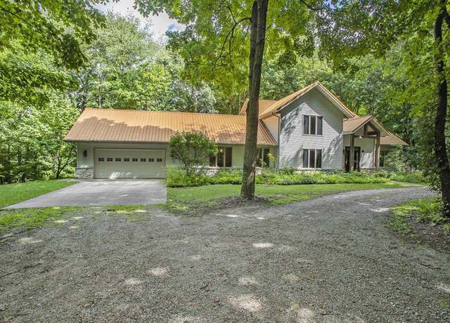 Property at 57135 N Farrand Rd, Colon, MI 49040, 5 beds, 3.5 baths