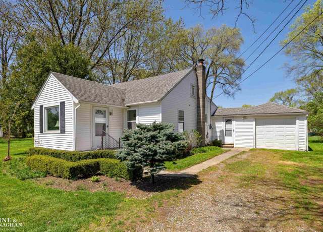 Property at 5555 W Utica Rd, Shelby Twp, MI 48317, 2 beds, 1 bath