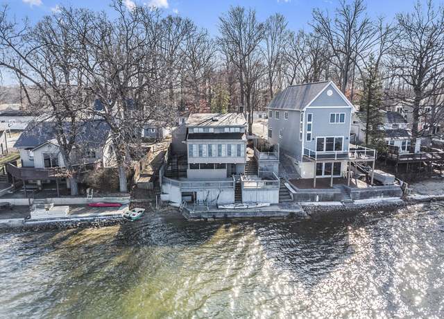 Property at 274 Hawley Center Dr, Coldwater, MI 49036, 2 beds, 1 bath