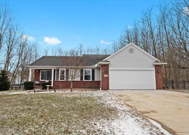 Property at 1540 Villa View Ln, Howell, MI 48843, 5 beds, 3 baths