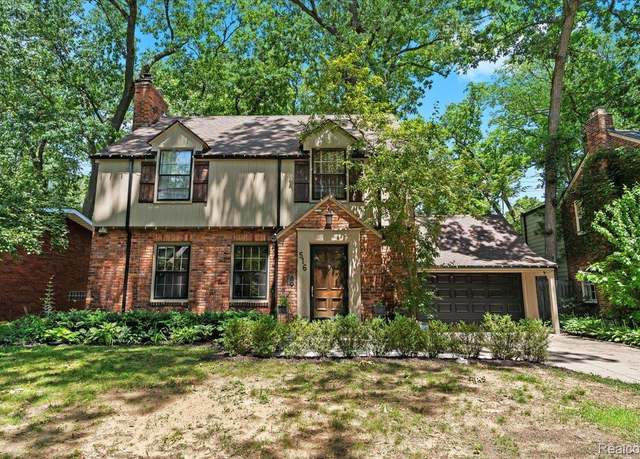 Property at 516 W Oakridge St, Ferndale, MI 48220, 4 beds, 1.5 baths