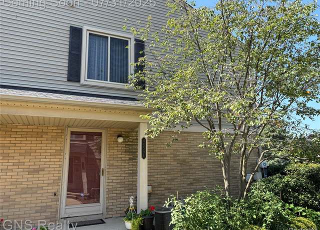 Property at 44594 Connecticut Ct, Clinton Township, MI 48038, 2 beds, 1 bath