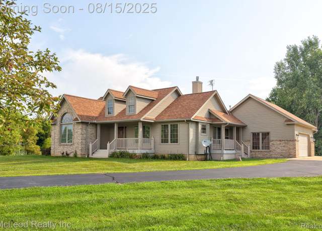 Property at 9019 Cardinal Dr, Millington Township, MI 48746, 3 beds, 2 baths