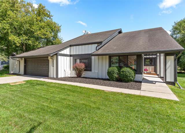 Property at 5086 Falmouth Dr, Troy, MI 48085, 4 beds, 3 baths