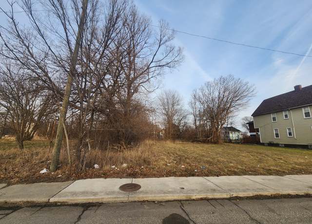 Property at 4724 Mount Elliott St, Detroit, MI 48207, 3.5 baths