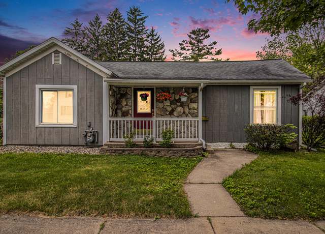 Property at 512 Clark St, Big Rapids, MI 49307, 2 beds, 1 bath