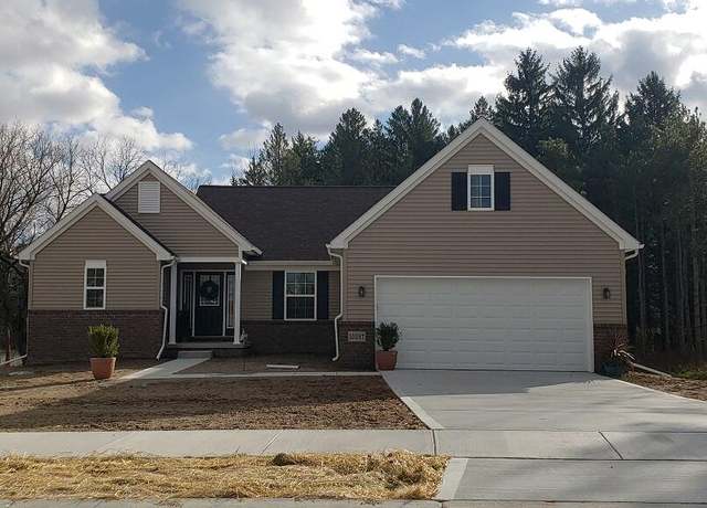 Property at 10643 Valley View Dr, Saline, MI 48176, 3 beds, 2 baths