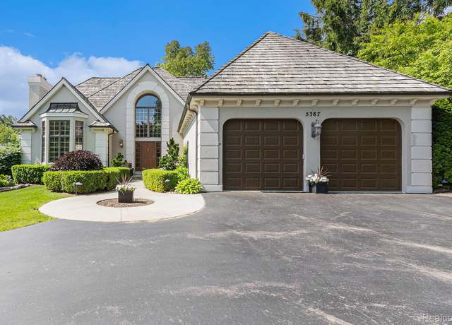 Property at 5387 Bristol Parke Dr, Clarkston, MI 48348, 3 beds, 3.5 baths