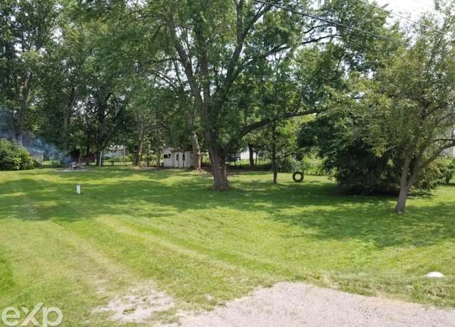 Property at 181 S Elba Rd, Lapeer, MI 48446