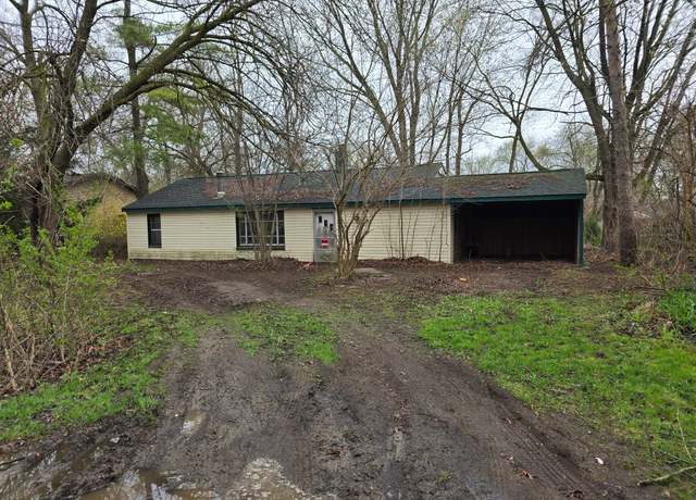 Property at 2750 Jackson Blvd, Highland, MI 48356, 3 beds, 1 bath