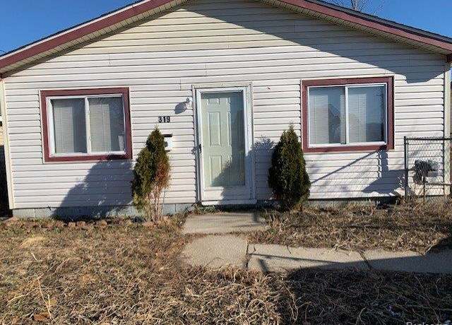 Property at 319 S Anderson Ave, Southfield, MI 48342, 3 beds, 1 bath