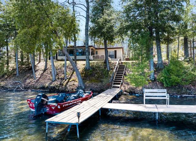 Property at 8790 Deadstream Rd, Honor, MI 49640, 3 beds, 2 baths