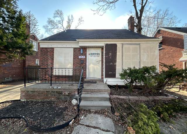 Property at 17639 Lenore, Detroit, MI 48219, 3 beds, 1 bath