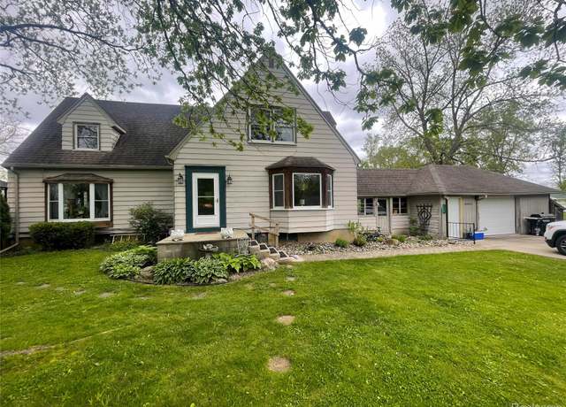 Property at 1264 Brabbs St, Burton, MI 48509, 5 beds, 2 baths