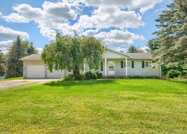 Property at 6570 Hunters Creek Rd, Imlay City, MI 48444, 3 beds, 2 baths