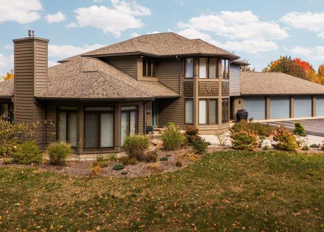 Property at 4594 NW Townline Rd, Williamsburg, MI 49690, 4 beds, 4 baths