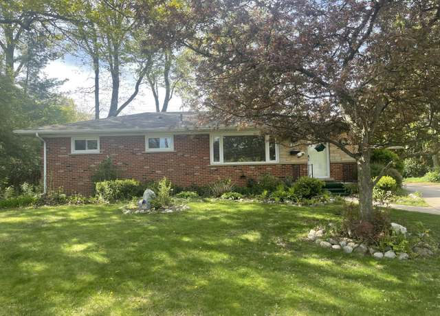 Property at 950 Raymond St, Ann Arbor, MI 48103, 3 beds, 2 baths