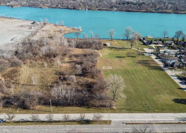 Property at 1649 W Jefferson Ave, Trenton, MI 48183
