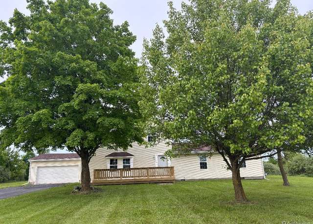 Property at 10093 Shepherd Rd, Onsted, MI 49265, 5 beds, 2.5 baths