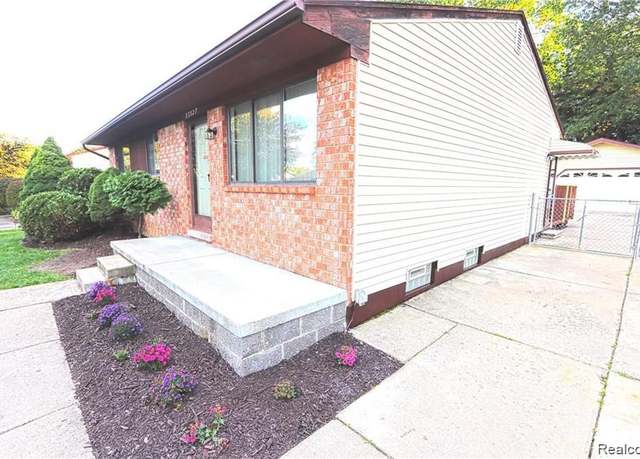 Property at 33527 Unicorn Ct, Westland, MI 48186, 4 beds, 2 baths