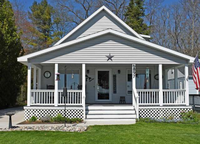 Property at 6897 N Us-23, Oscoda, MI 48750, 2 beds, 2 baths
