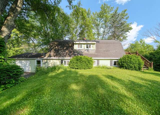 Property at 12650 Clinton Rd, Clinton, MI 49236, 4 beds, 1.5 baths