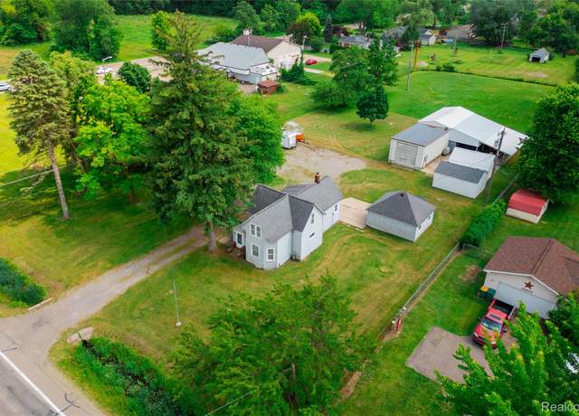 Property at 29463 Sibley Rd, Romulus, MI 48174, 3 beds, 1 bath