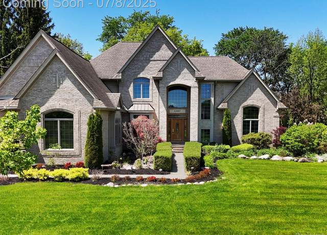 Property at 62887 Tournament Dr, Washington, MI 48094, 5 beds, 4.5 baths