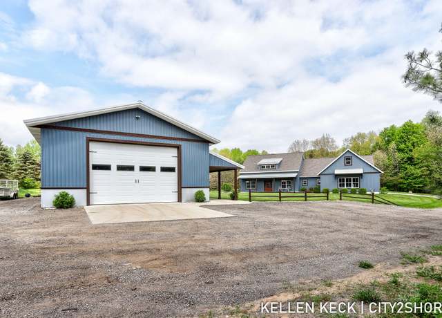 Property at 2263 136th Ave, Dorr, MI 49323, 4 beds, 2.5 baths