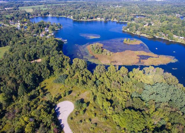 Property at 4681 Roya Trl, Howell, MI 48843