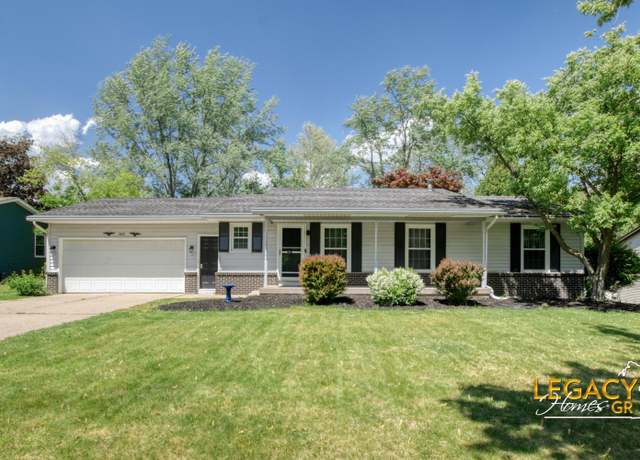Property at 3051 Lantana Ct SE, Kentwood, MI 49512, 3 beds, 3 baths