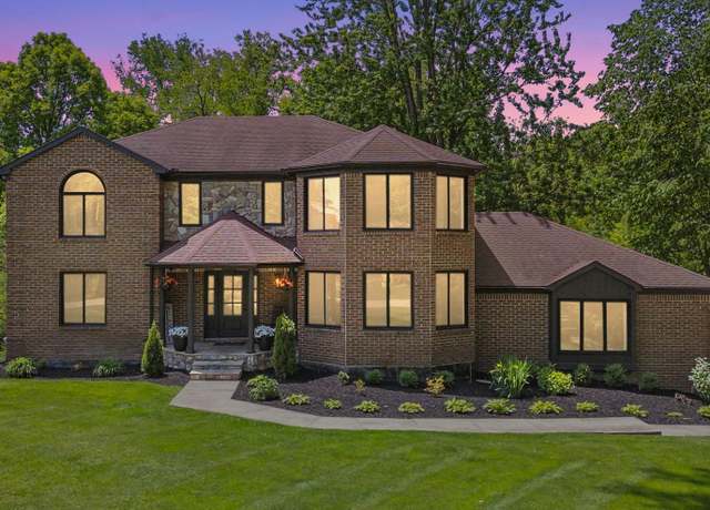 Property at 5695 Deerwood, Commerce Twp, MI 48382, 4 beds, 2.5 baths