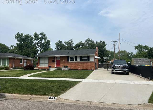 Property at 855 Juneau Rd, Ypsilanti, MI 48198, 3 beds, 2 baths