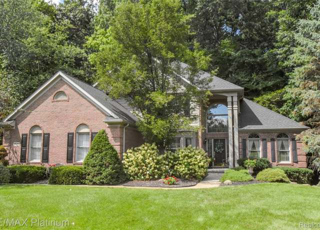 Property at 2630 Pepperidge Trl, Brighton, MI 48114, 3 beds, 3 baths