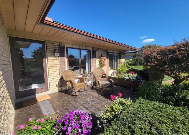 Property at 13421 Kingsville Dr, Sterling Heights, MI 48312, 3 beds, 2 baths