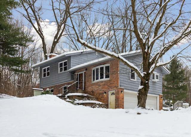 Property at 13208 E FG Ave, Augusta, MI 49012, 3 beds, 2 baths