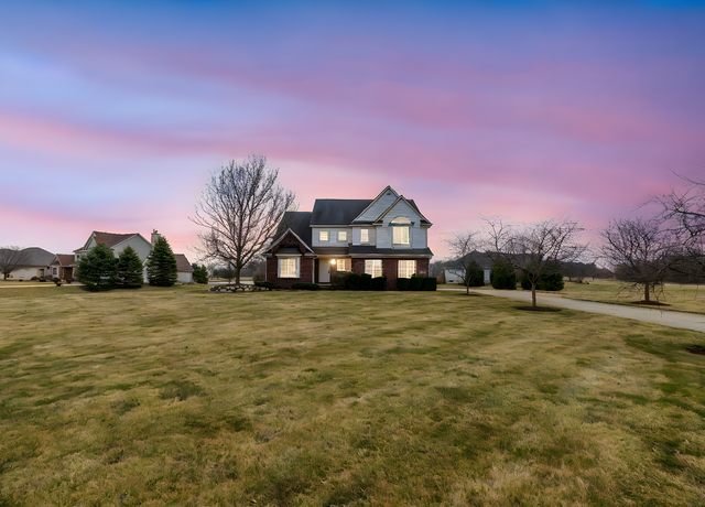 Property at 7653 Wood Brook Rd, Ann Arbor, MI 48103, 4 beds, 2.5 baths
