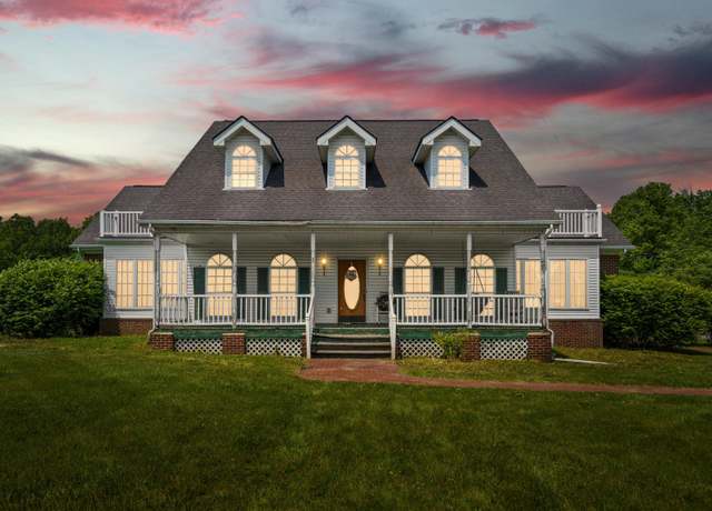 Property at 5700 Jankow Rd, Algonac, MI 48001, 4 beds, 3.5 baths