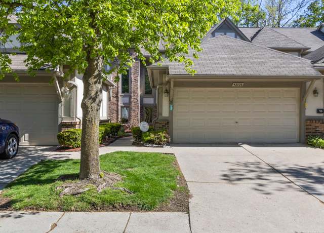 Property at 42036 Saratoga Cir, Canton, MI 48187, 3 beds, 2.5 baths