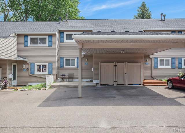 Property at 739 Kirts Blvd, Troy, MI 48084, 2 beds, 2 baths